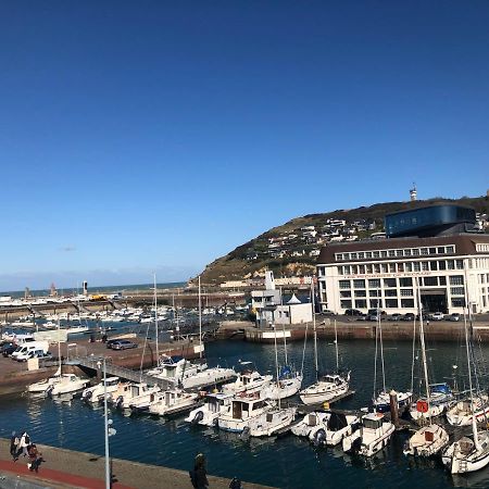 Captain Yoo - Regate- Sentir Les Embruns Vue/Port เฟก็องป์ ภายนอก รูปภาพ